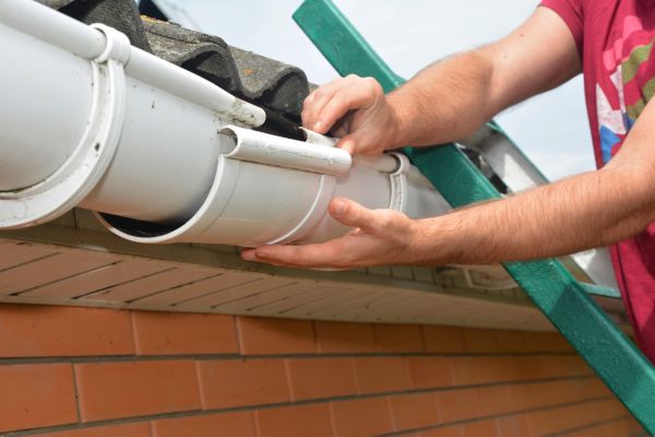 Cost of Large Gutter Repair in Cartersville
