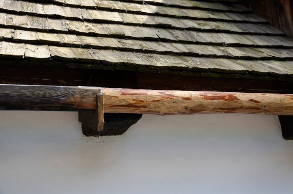 Wood Gutters Installation in Cartersville